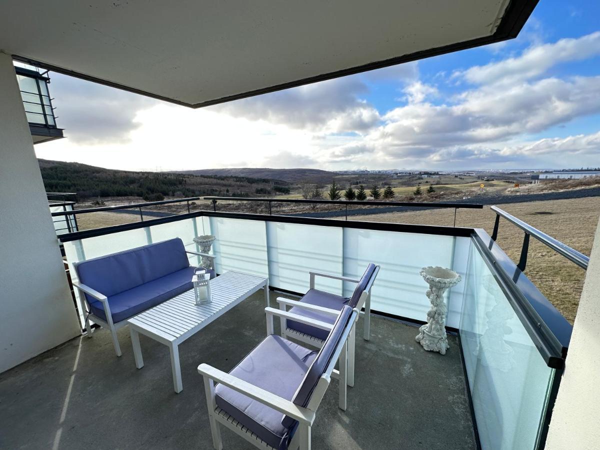 Modern 2 Bedroom Apartment In Kopavogur Reykjavik Exterior photo